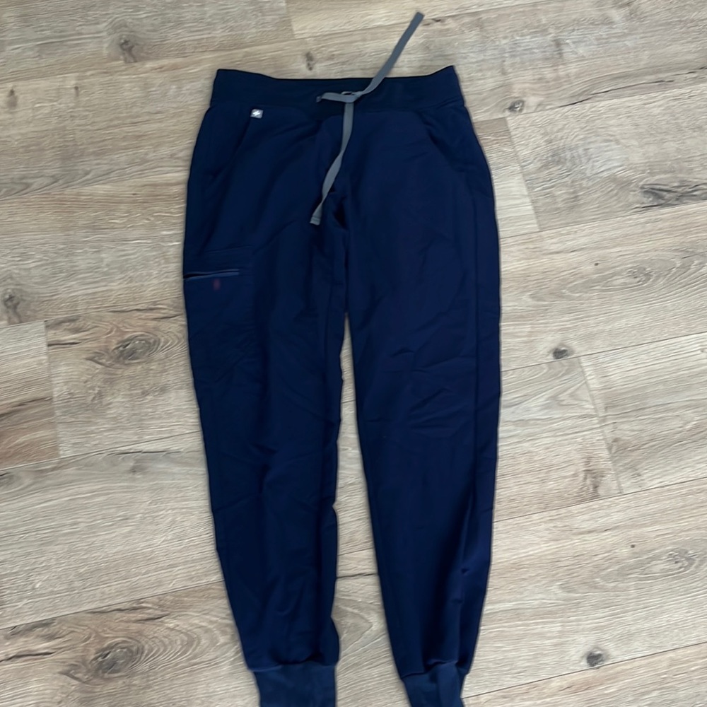Figs pants